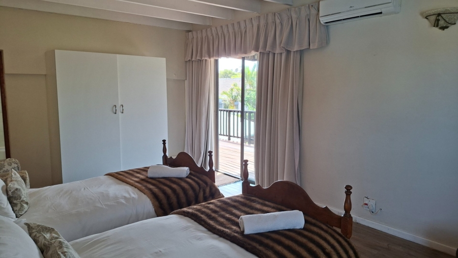 5 Bedroom Property for Sale in Blue Bend Eastern Cape